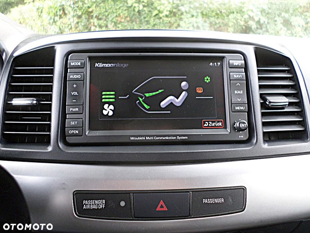 Mitsubishi Lancer 1.8 Instyle NAVI - 14