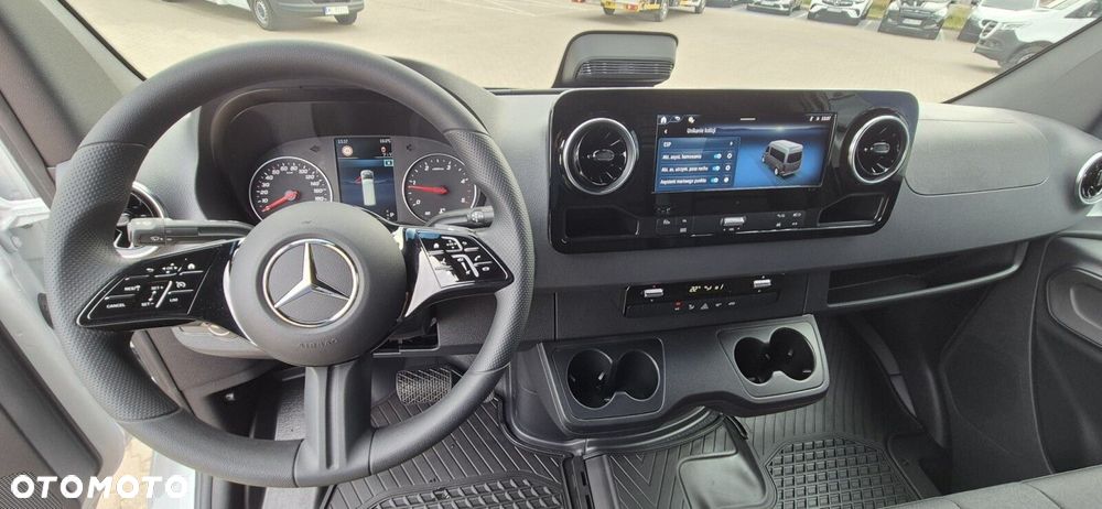 Mercedes-Benz Sprinter Sprinter - 8