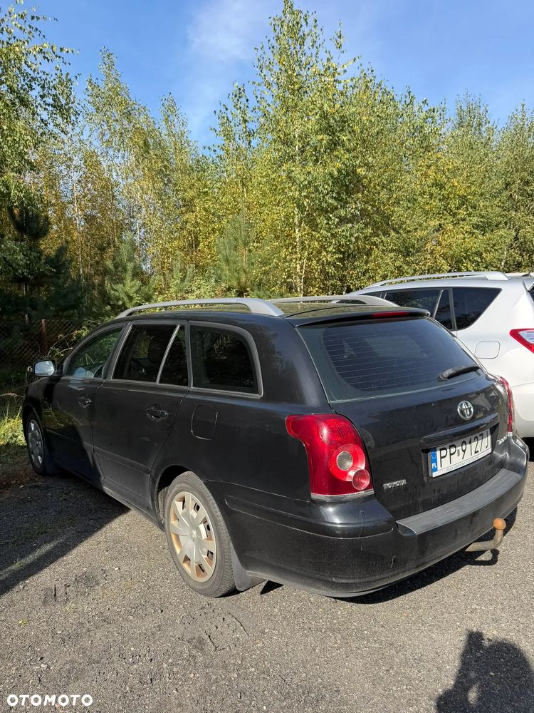 Toyota Avensis 2008 photo 2