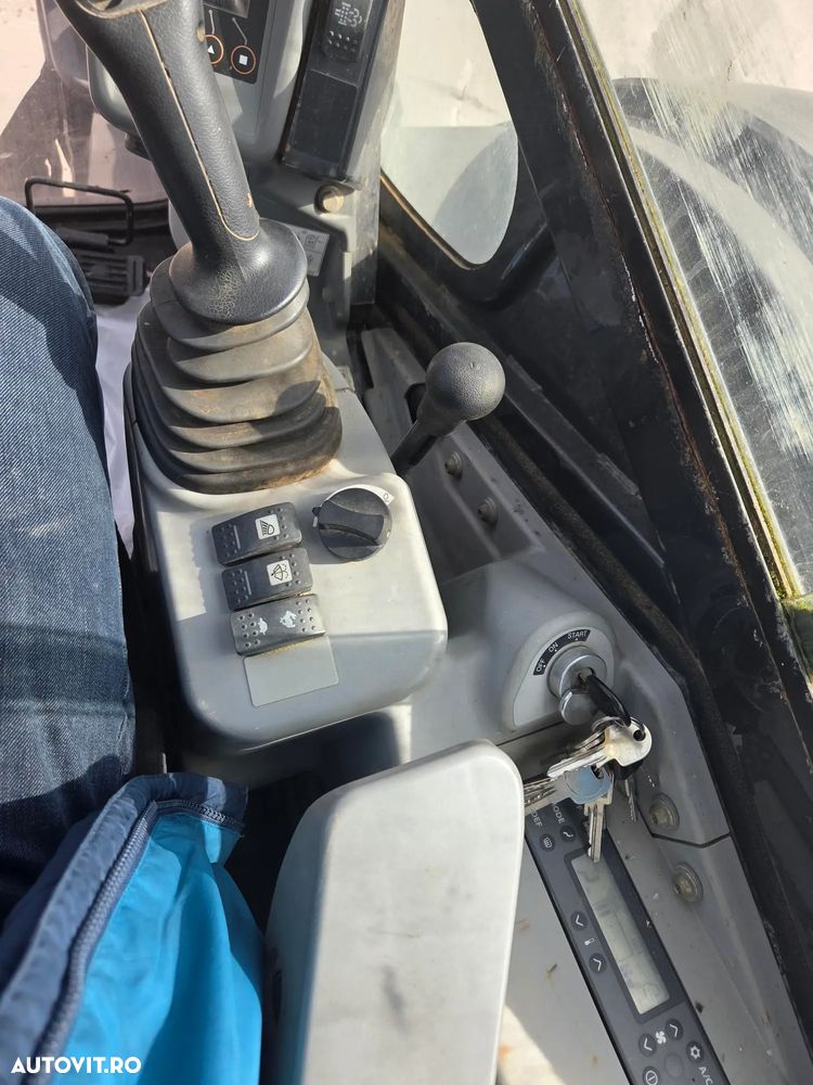 Hitachi ZX65USB-6, 2019, 2.006h, 6,5 TONE, CUPLA RAPIDA+2 CUPE EXCAVARE NOI+1 cupa taluz, inst picon pe brate, instal hidr rotire pe brate, LAMA NIVELARE, ad sapare 4,5m, ridica 4t, AC, posibilitate leasing-PROMOTIE 41900EUR+Tva - 9
