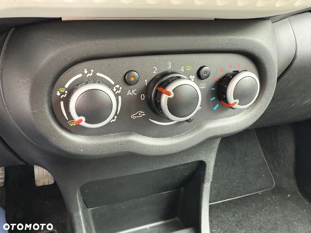 Renault Twingo - 19