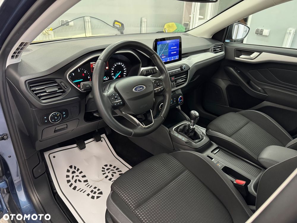 Ford Focus 1.5 TDCi DPF Start-Stopp-System Business - 12