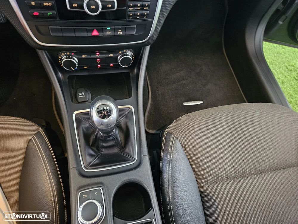 Mercedes-Benz A 180 CDI (BlueEFFICIENCY) - 20