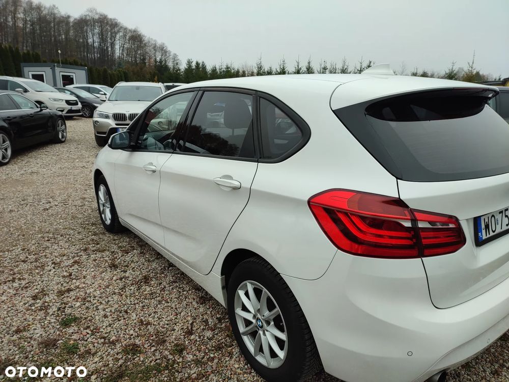 BMW Seria 2 218i - 37