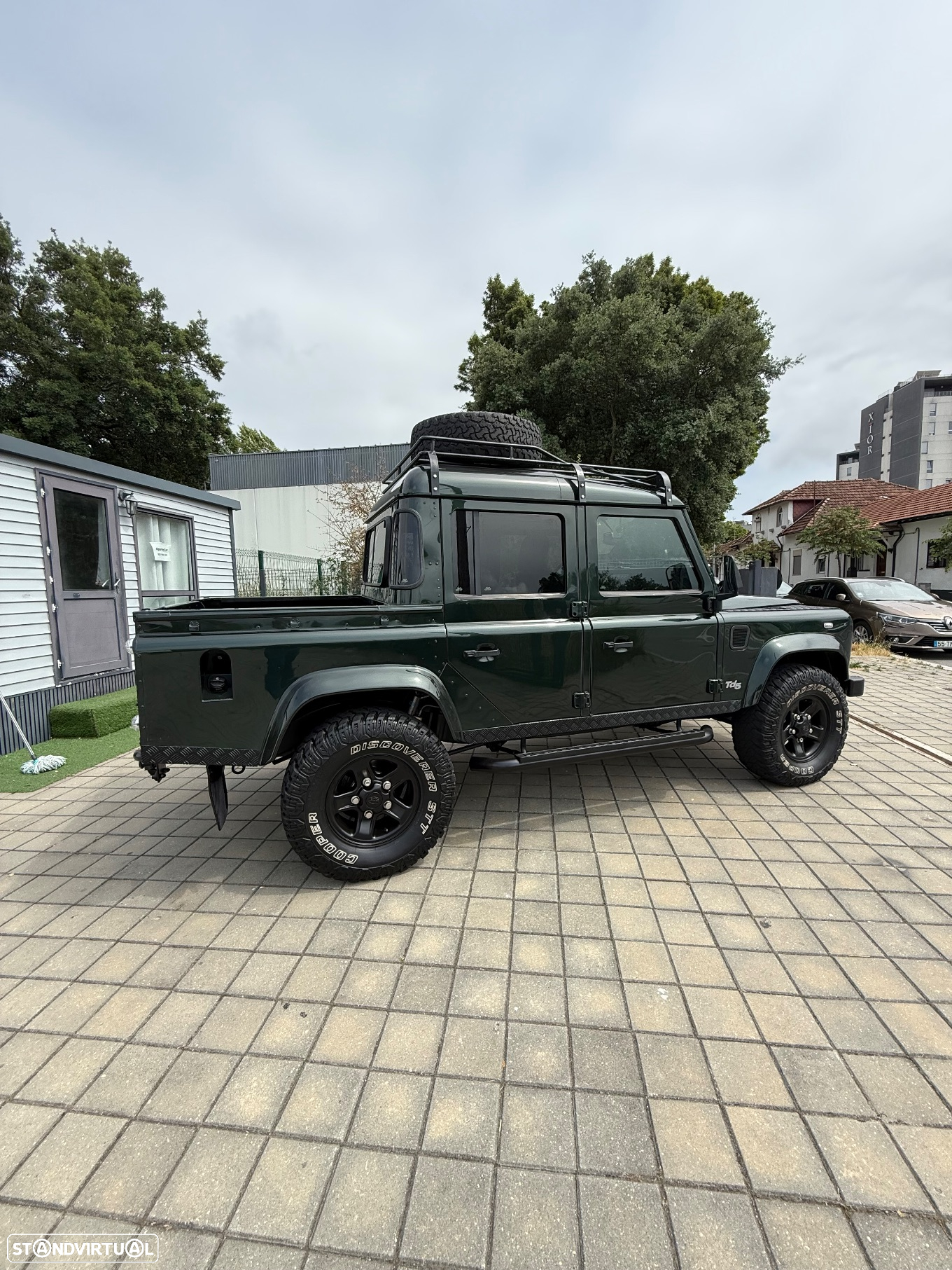 Land Rover Defender 130 CD 2.5 Td5 S - 6