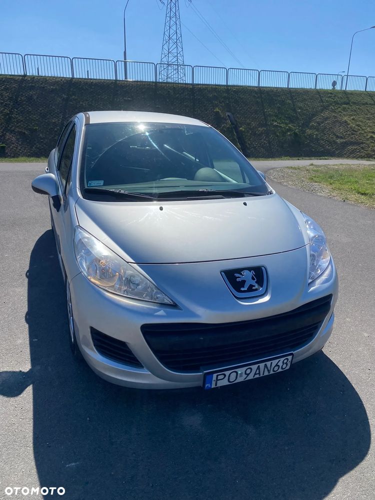 Peugeot 207 90 HDi FAP (Blue Lion) 99G - 5