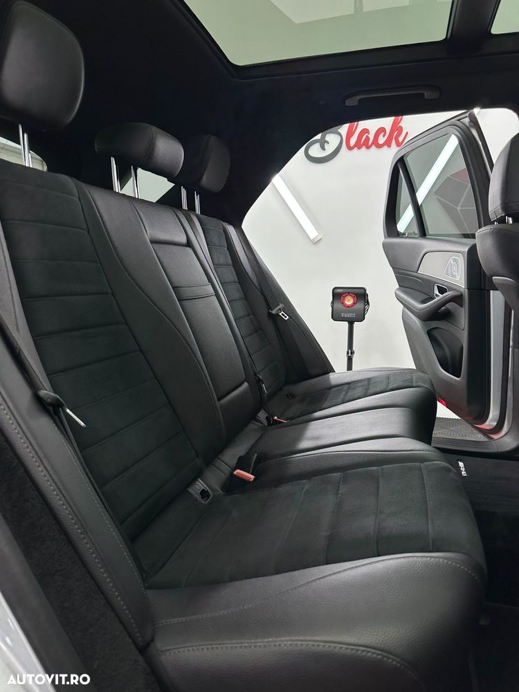 Mercedes-Benz GLE 300 d 4MATIC - 28