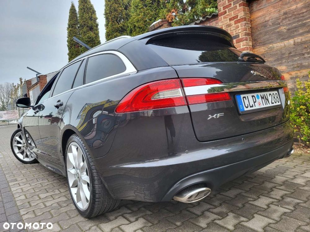Jaguar XF - 6