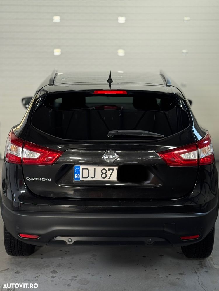 Nissan Qashqai 1.2 DIG-T Xtronic ACENTA - 6