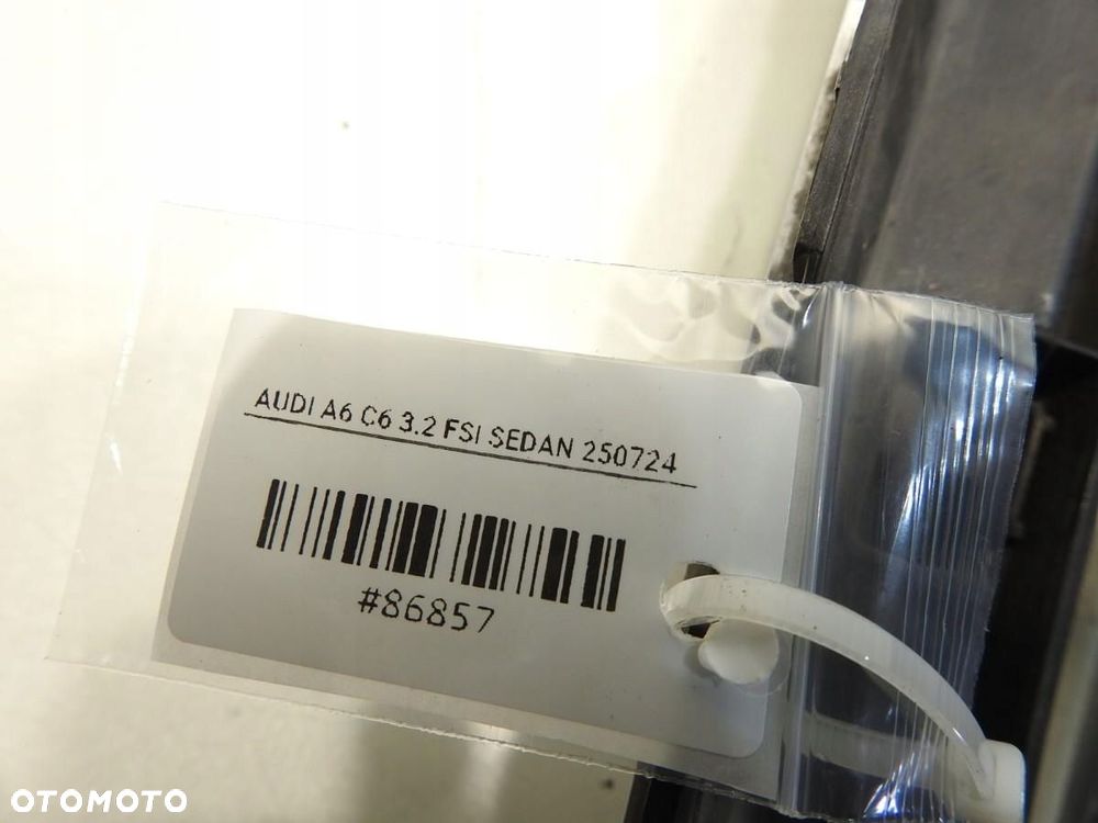 GRILL ATRAPA AUDI A6 C6 4F0853651 - 4