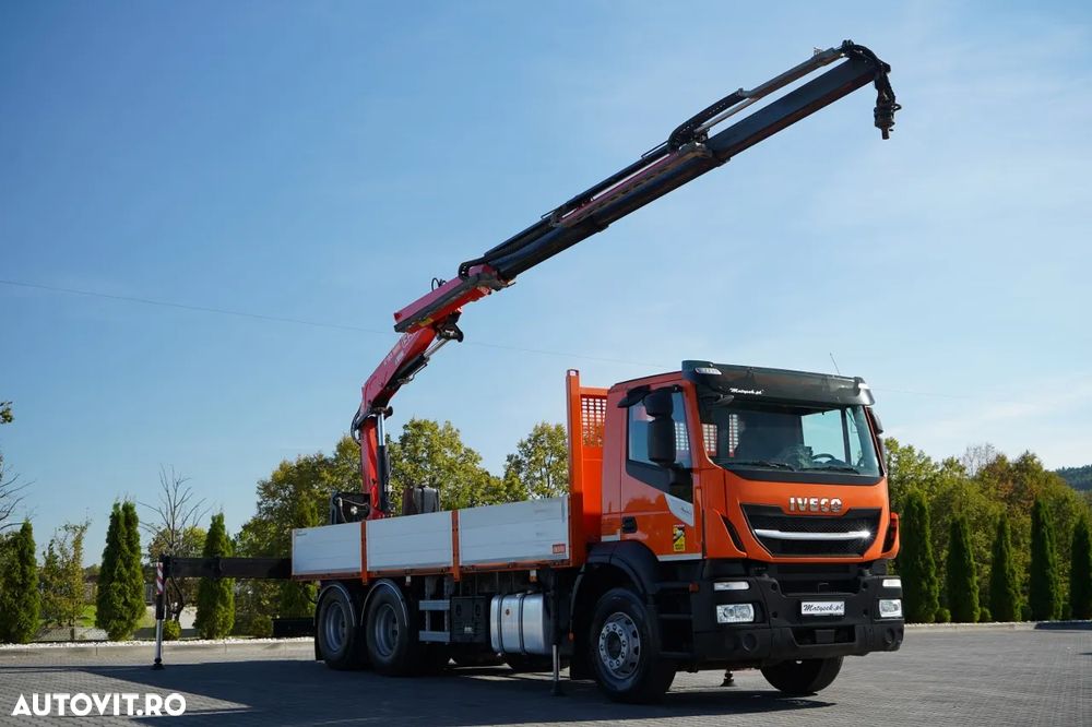 Iveco STRALIS 420 / 6X2 / LIVRARE 6.5m + HDS FASSI. F185 CAPACITATE MAXIMĂ DE ÎNCĂRCARE 5750 KG / RADIOCOMANDĂ / ROTATOARE / ANVELOPE 100% / - 7