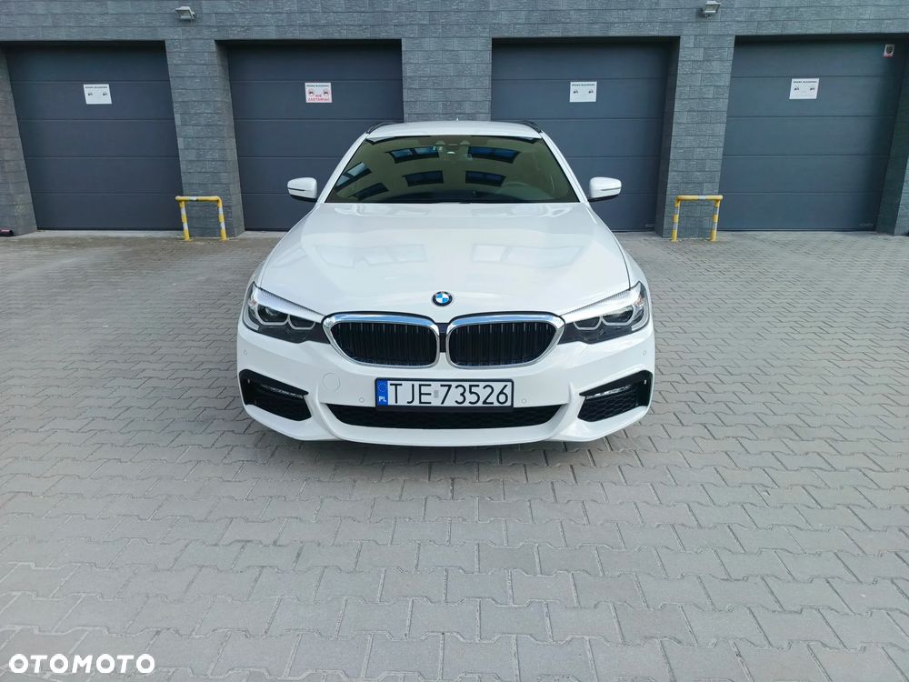 BMW Seria 5 520d M Sport sport - 11