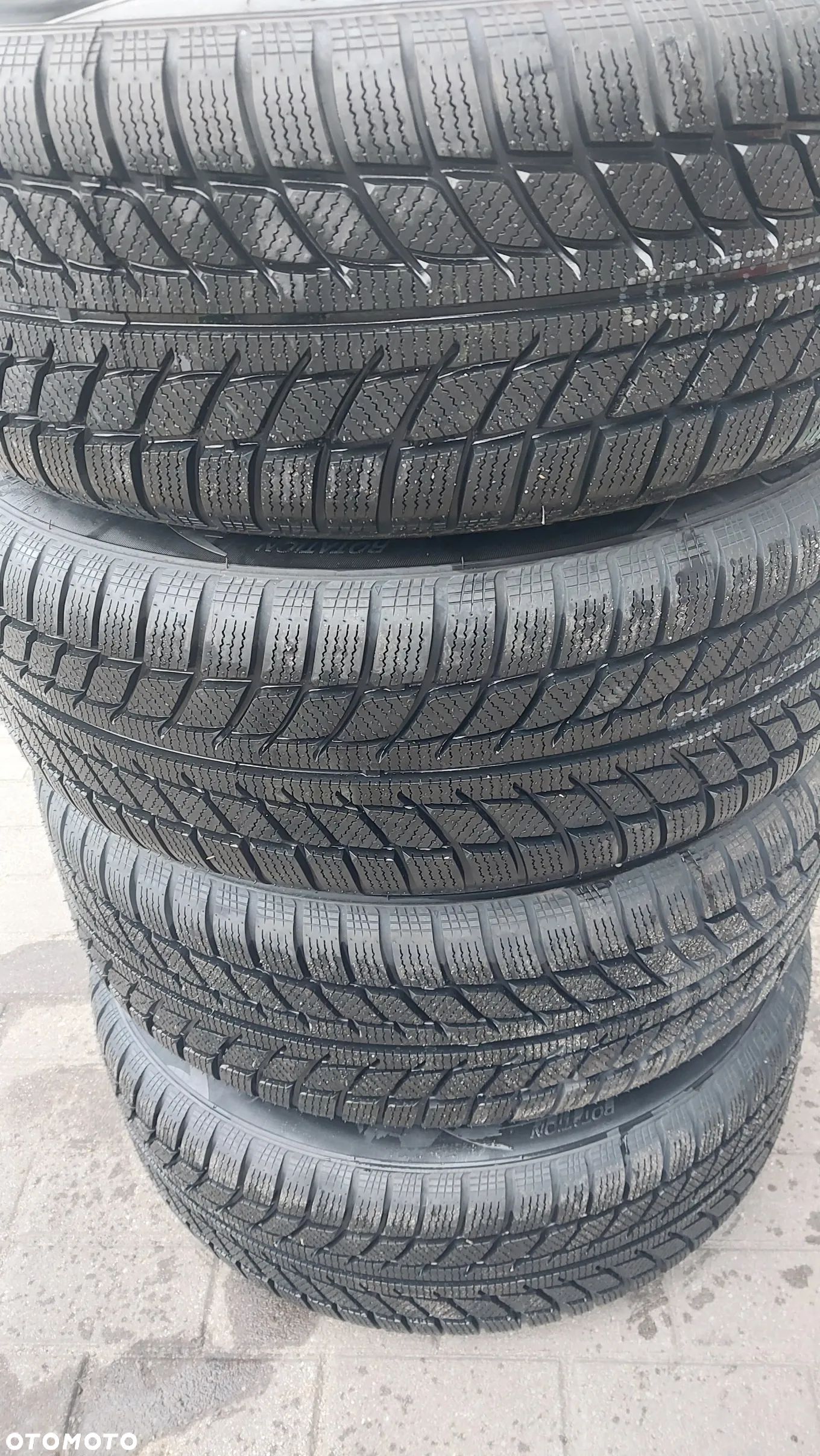 Komplet opon 225/50R18 Goodride SW608 Snowmaster 99V XL demo jak nowe - 1