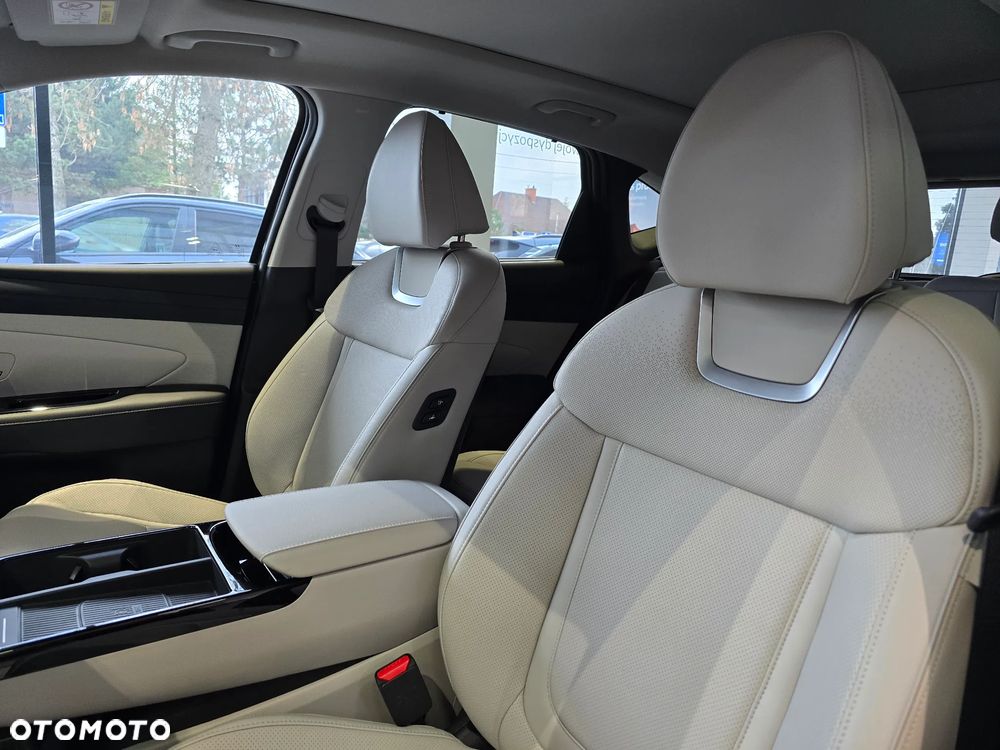 Hyundai Tucson 1.6 T-GDi HEV Platinum 2WD - 11