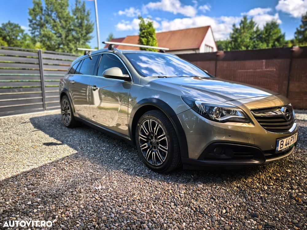 Opel Insignia - 1