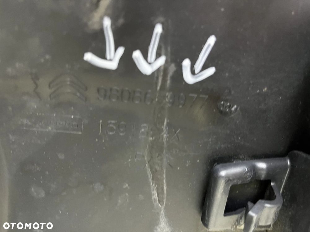 Zderzak przedni Peugeot Expert Jumpy Scudo Vivaro C ProAce 16-23 9808639977 - 17