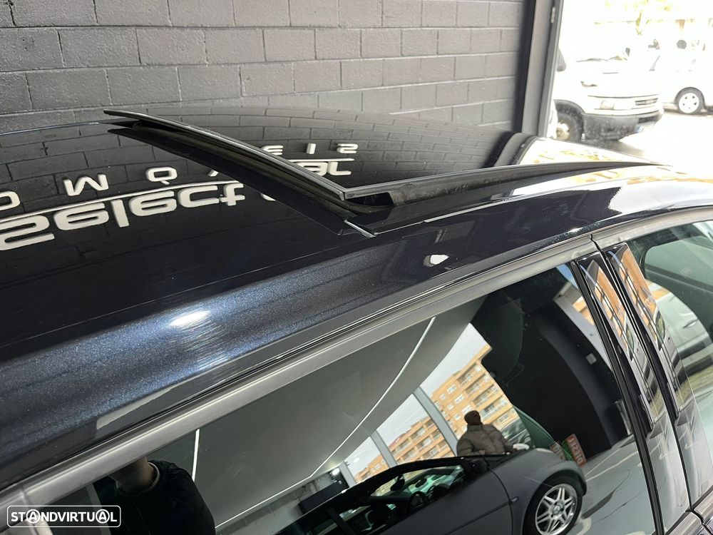 VW Golf 2.0 TDi DPF DSG GTD - 30