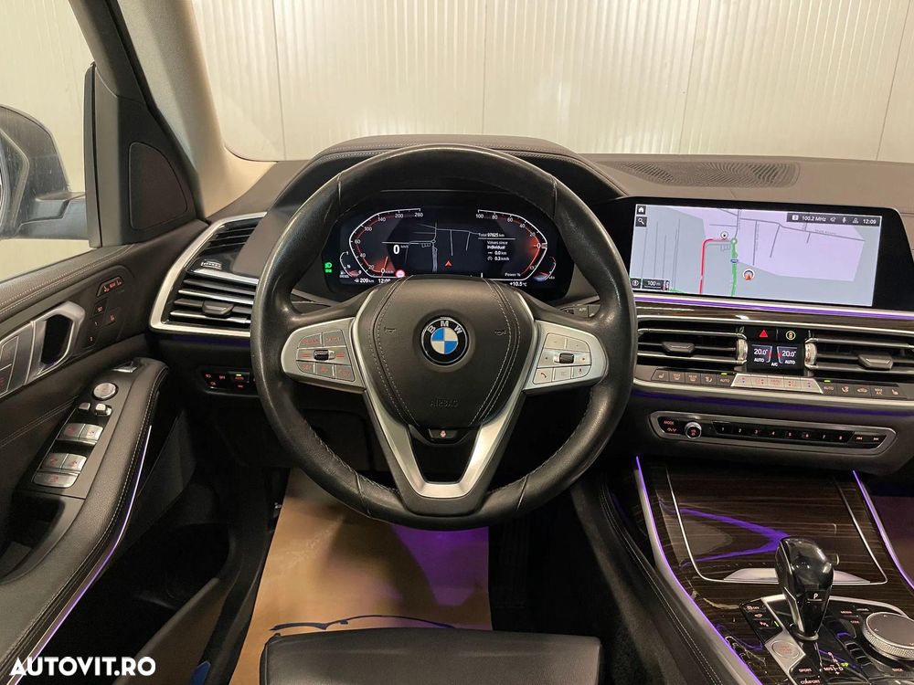 BMW X7 xDrive40d - 7