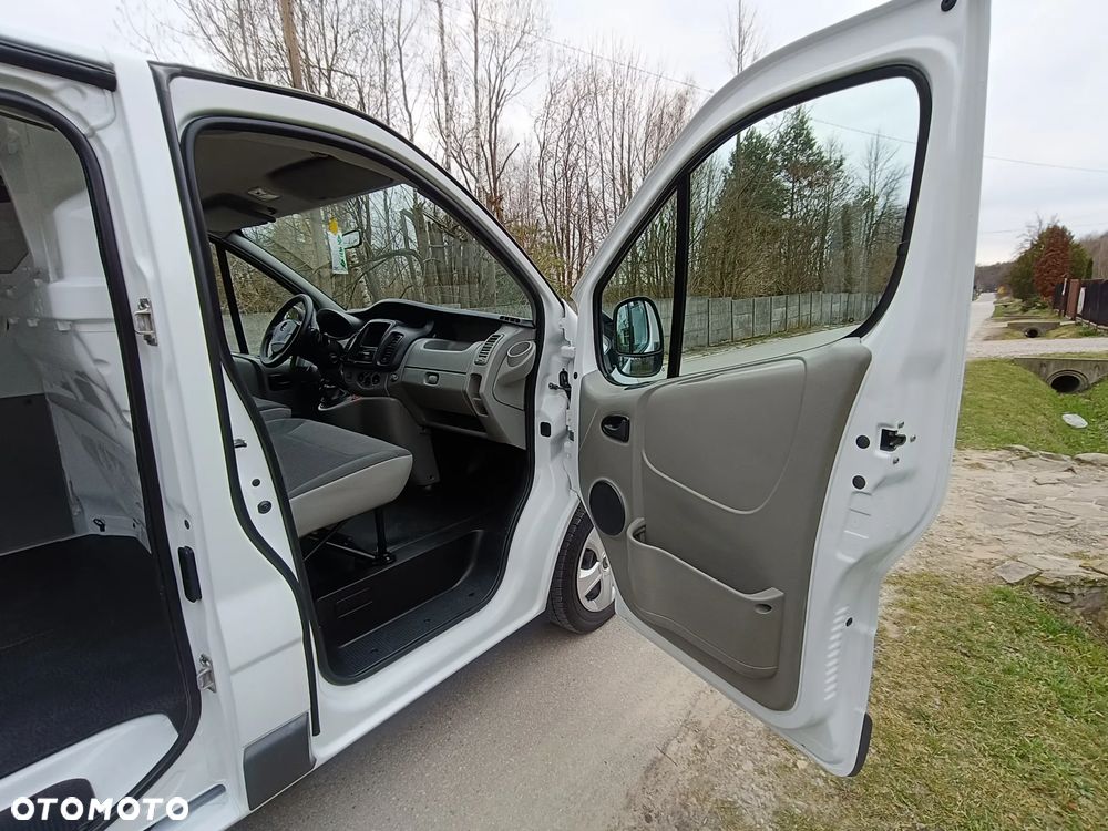 Opel Vivaro - 19