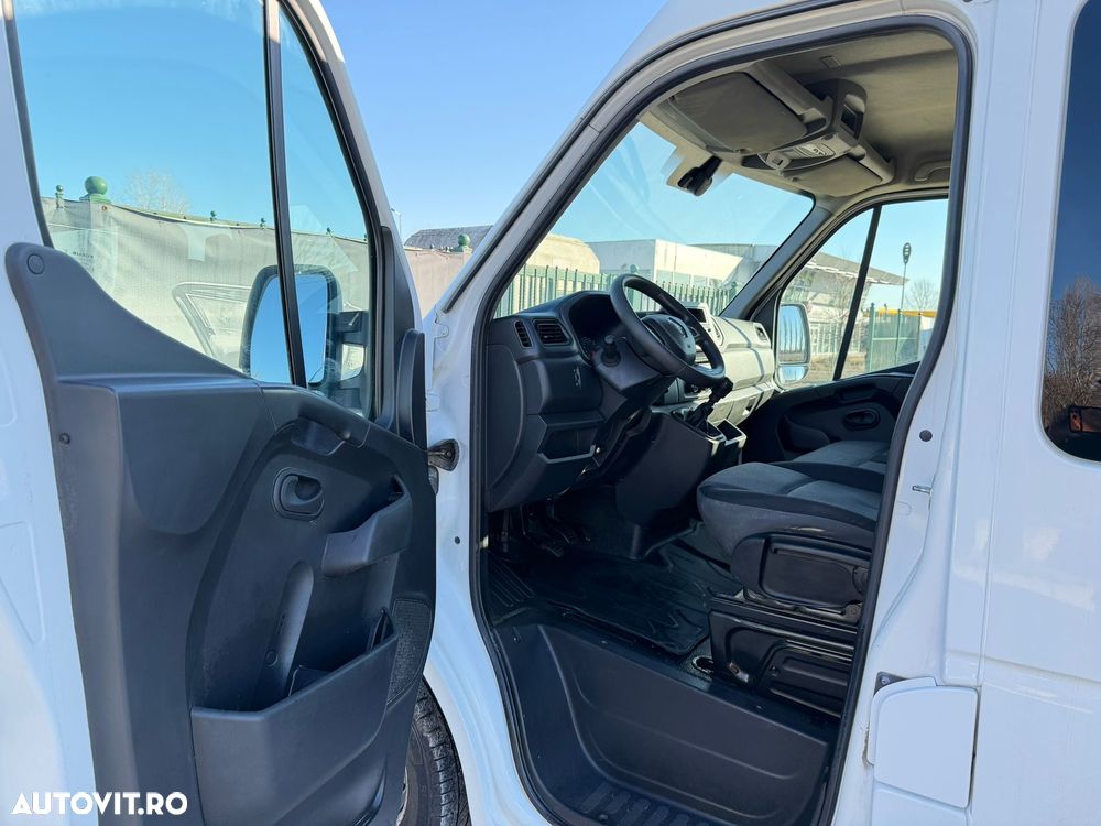 Renault Master DOKA 7 LOCURI - 18