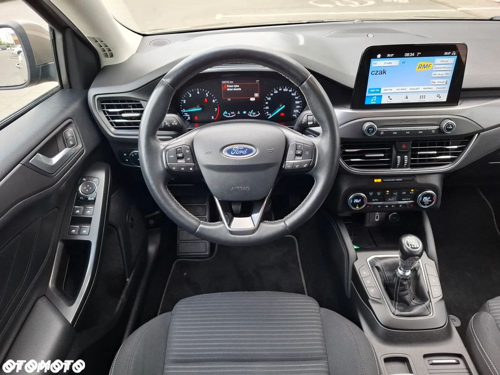 Ford Focus 1.0 EcoBoost Titanium ASS - 10