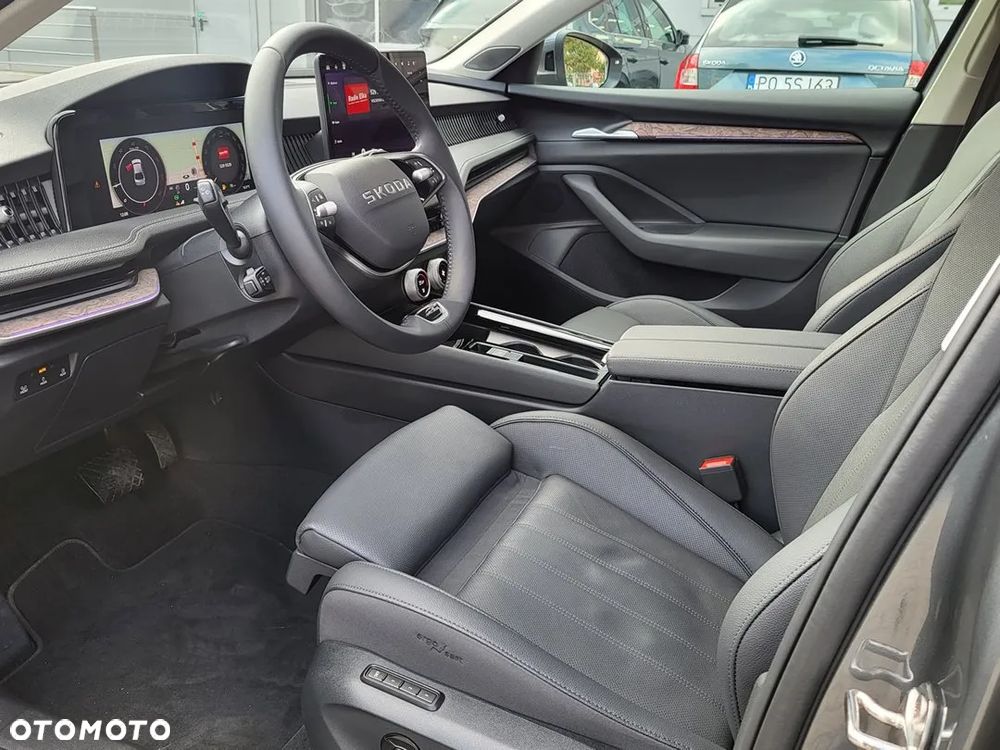 Skoda Superb 2.0 TDI SCR 4x4 L&K DSG - 15