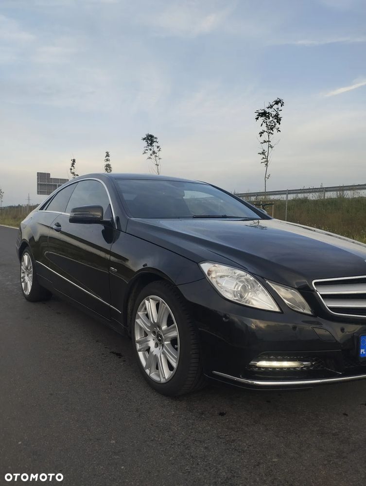 Mercedes-Benz Klasa E 200 BlueEFFICIENCY 7G-TRONIC Avantgarde - 3