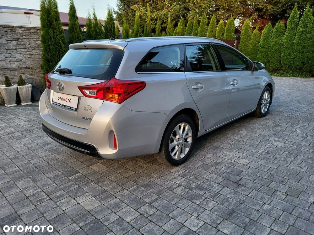 Toyota Auris - 7