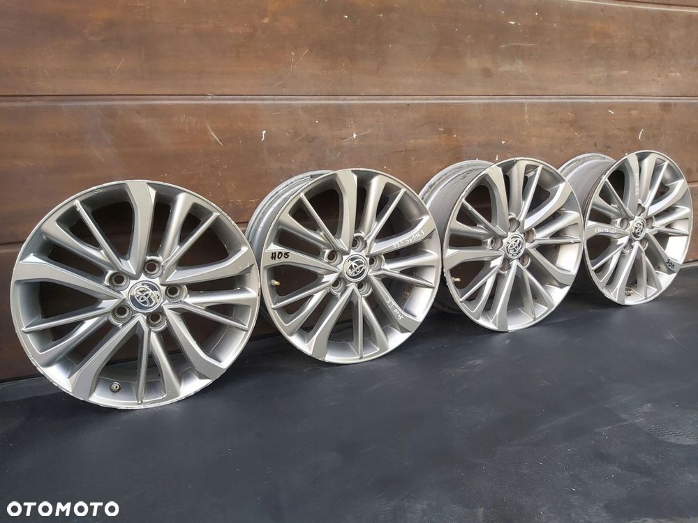 Toyota Yaris Cross Auris Corolla Avensis Alufelgi 17 5x114,3 7J et45 - 2