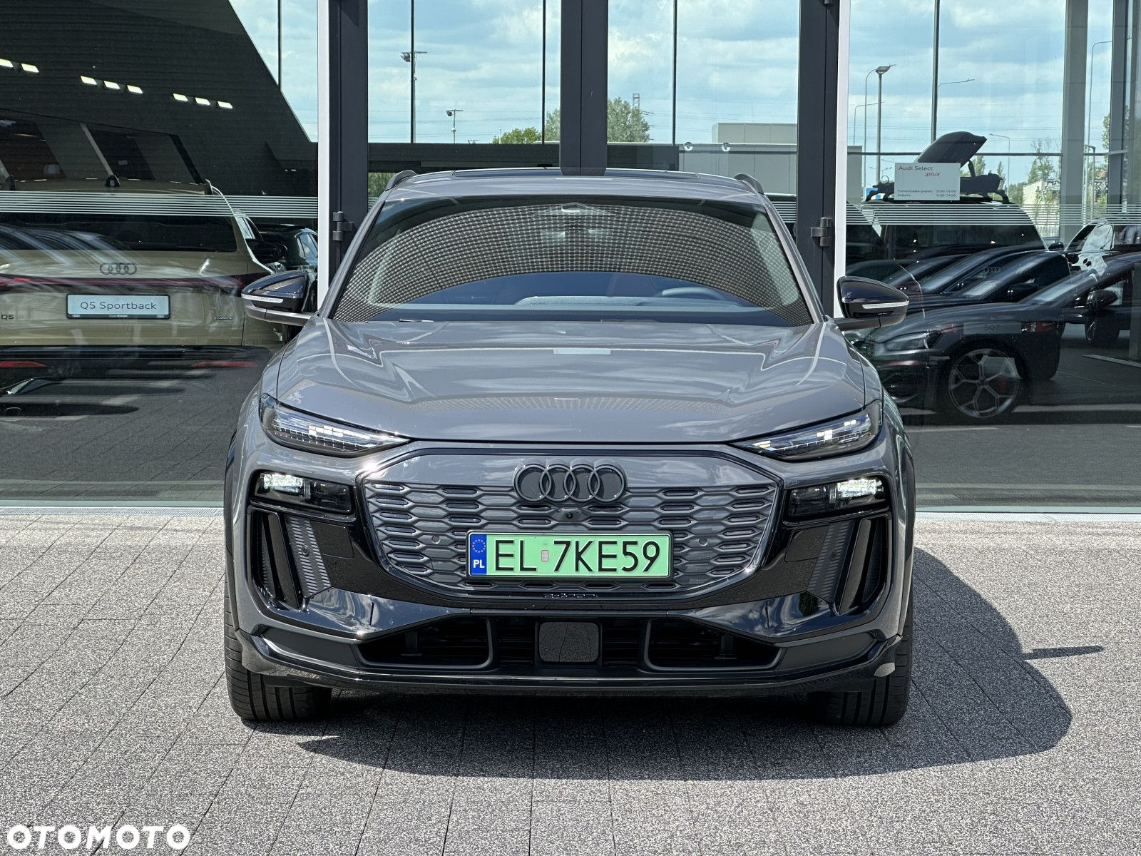Audi SQ6 - 2
