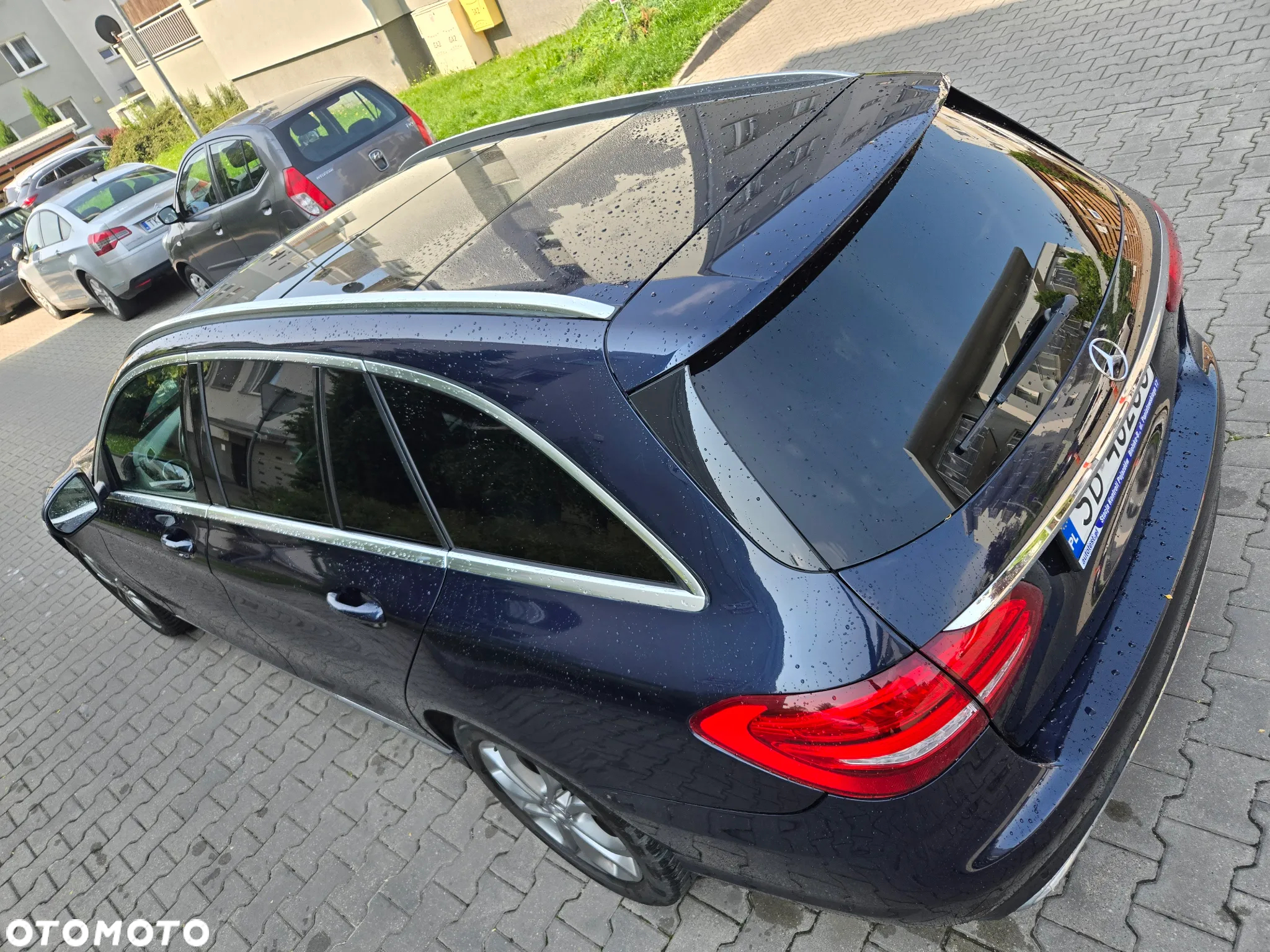 Mercedes-Benz Klasa C 220 (BlueTEC) d T 7G-TRONIC AMG Line - 4