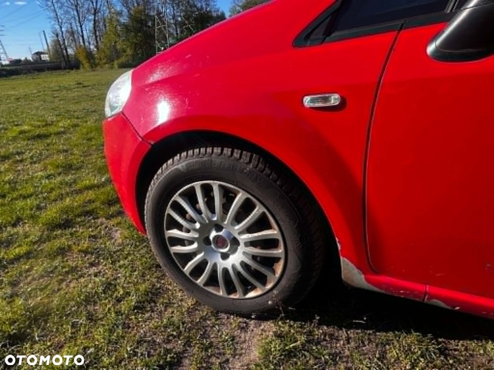 Fiat Grande Punto - 6