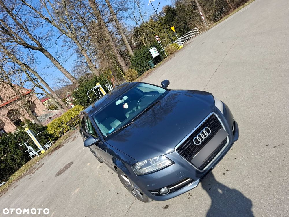 Audi A3 Sportback 2.0 TDI DPF Ambiente - 10