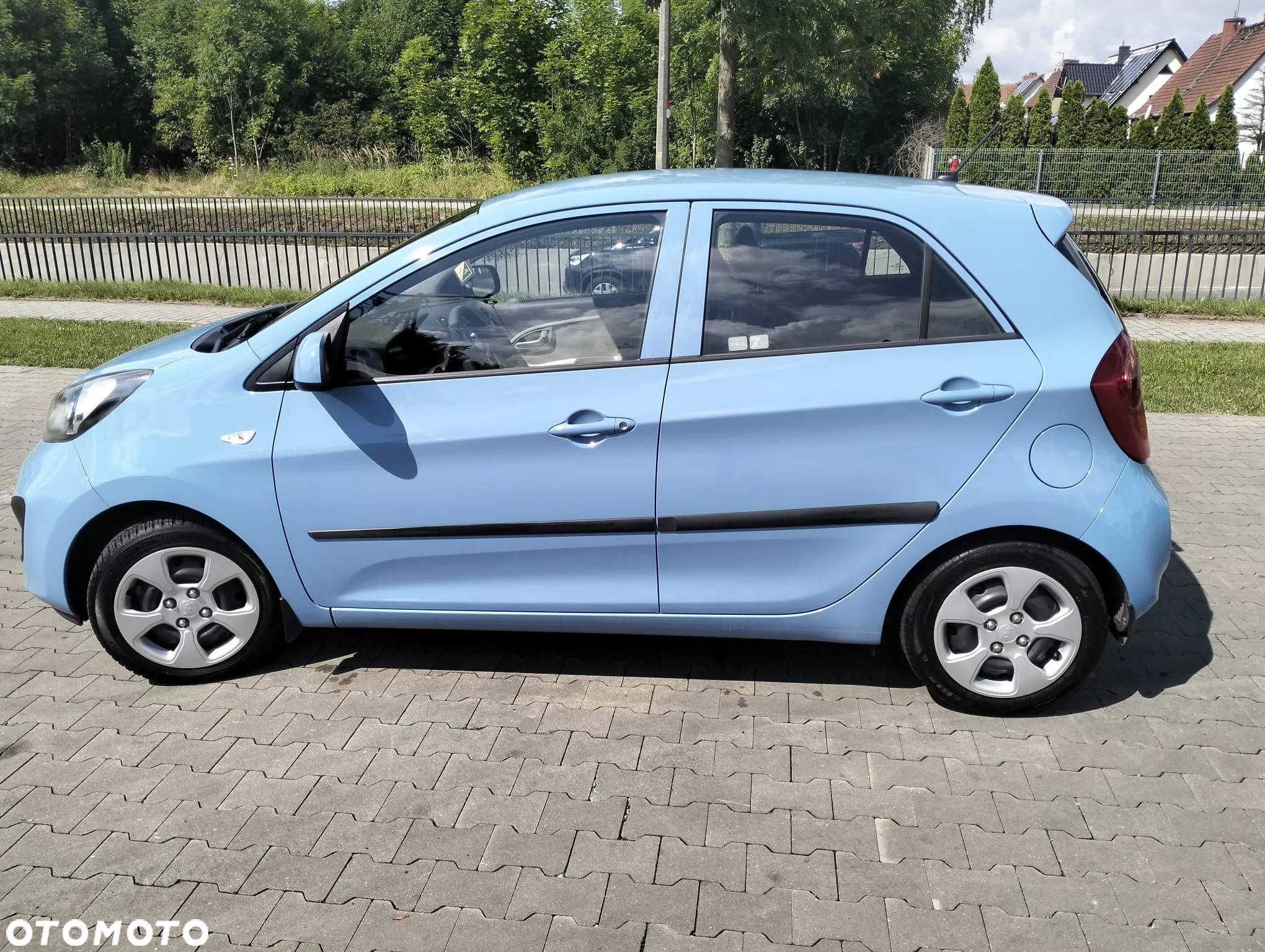 Kia Picanto - 2