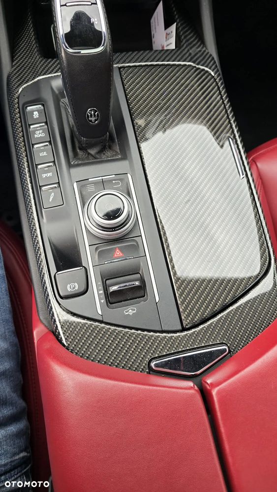 Maserati Levante S Q4 GranSport - 22