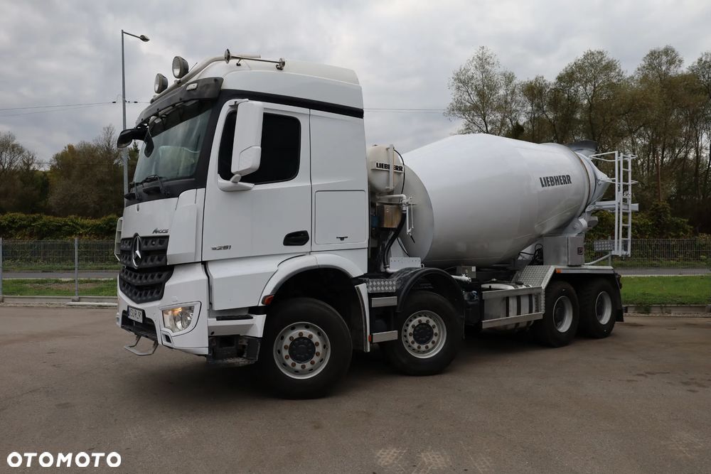 Mercedes-Benz Arocs 3251 - 1