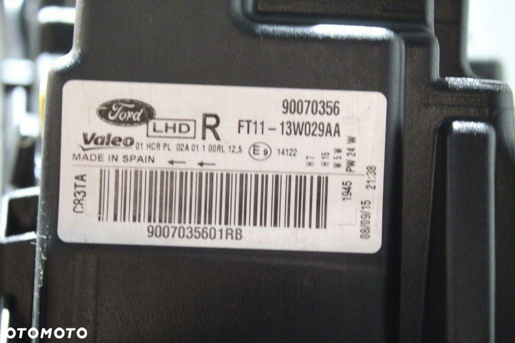 Ford Transit Connect MK2 Lampa Przód Przednia Prawa Brak Uszka - 4