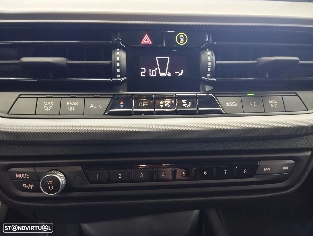 BMW 116 d Advantage Auto - 33