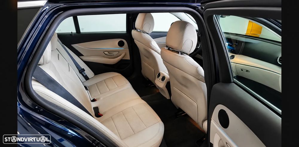 Mercedes-Benz E 300 - 12