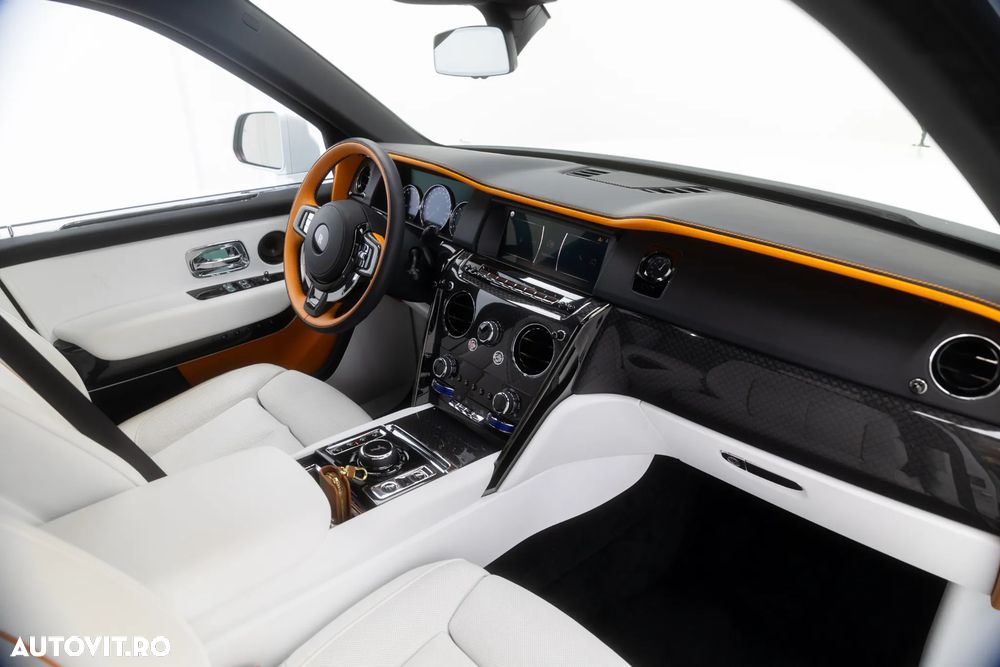 Rolls-Royce Cullinan - 31
