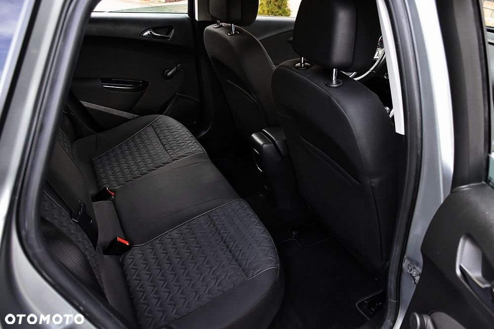 Opel Astra 1.4 Turbo Active - 37