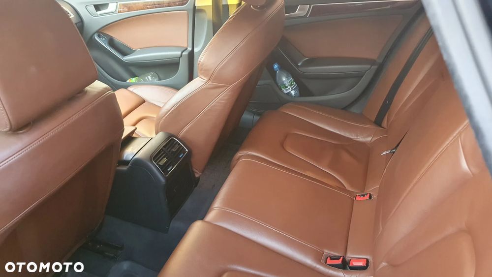 Audi A4 Avant 2.0 TDI e DPF Ambition - 6