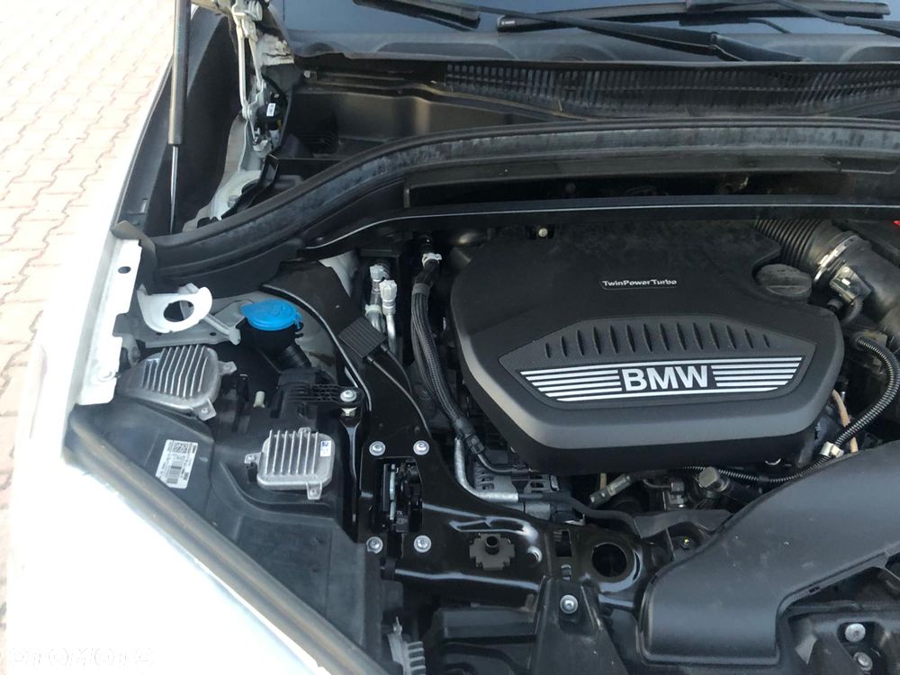 BMW X1 sDrive18d xLine - 20