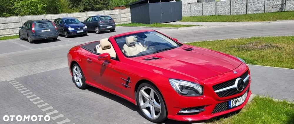 Mercedes-Benz SL - 1