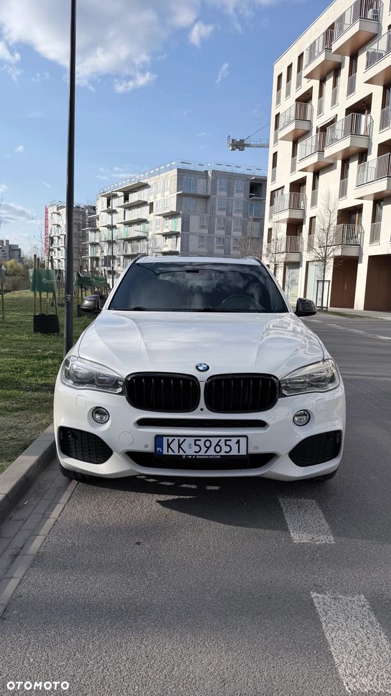 BMW X5 xDrive35i M Sport Edition - 7