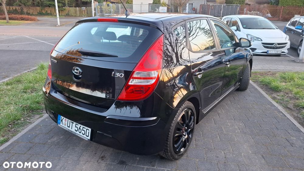 Hyundai i30 - 23