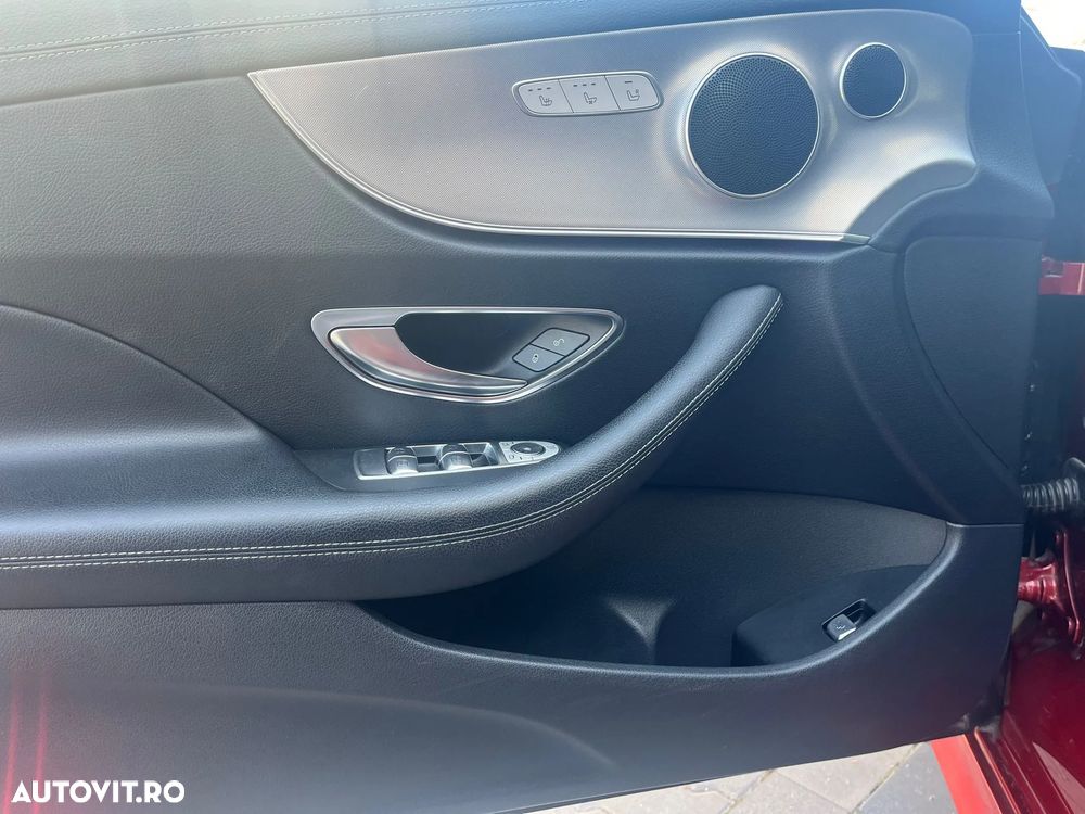 Mercedes-Benz E - 10