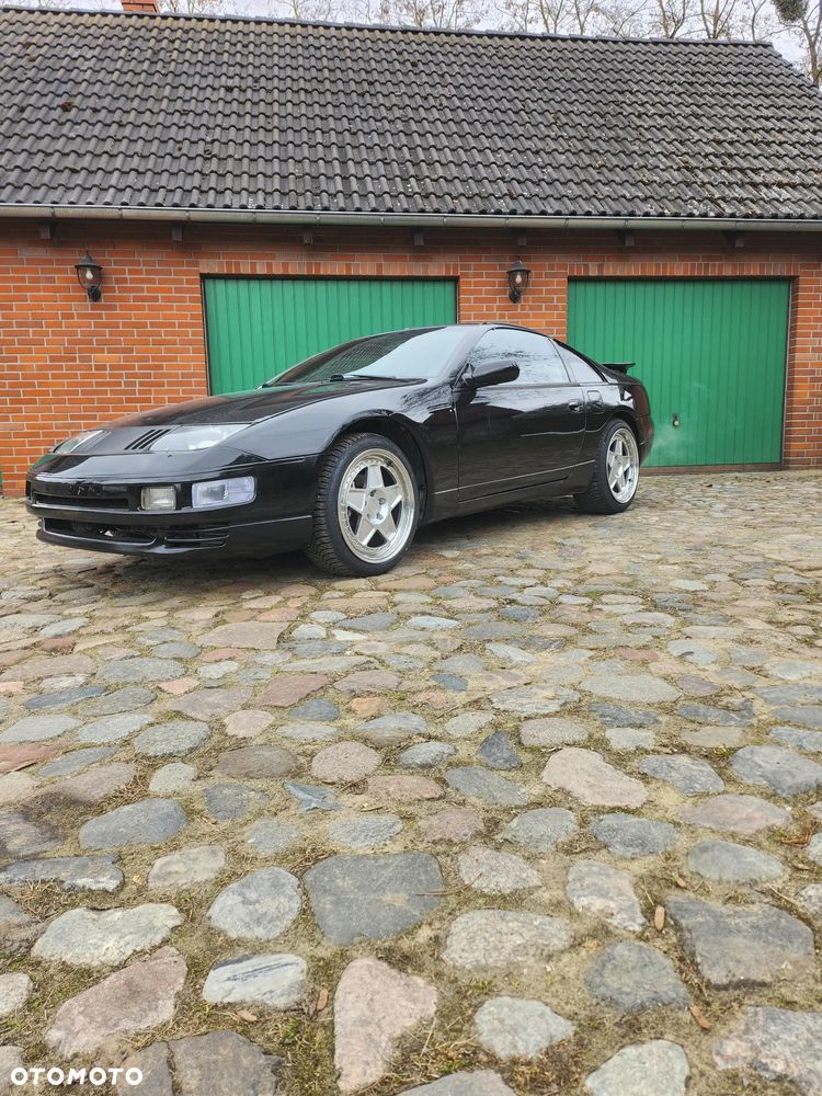 Nissan 300 ZX - 4