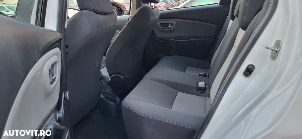 Toyota Yaris 1.0 VVT-i Comfort - 40