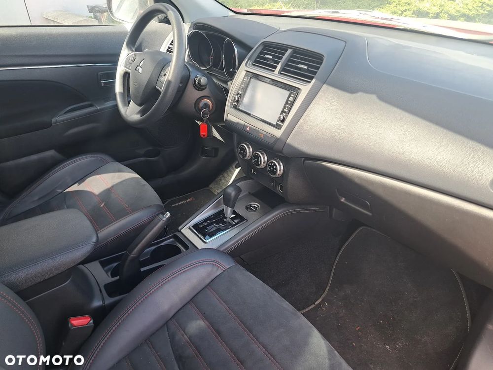 Mitsubishi Outlander 2.0 4WD CVT Spirit+ - 13